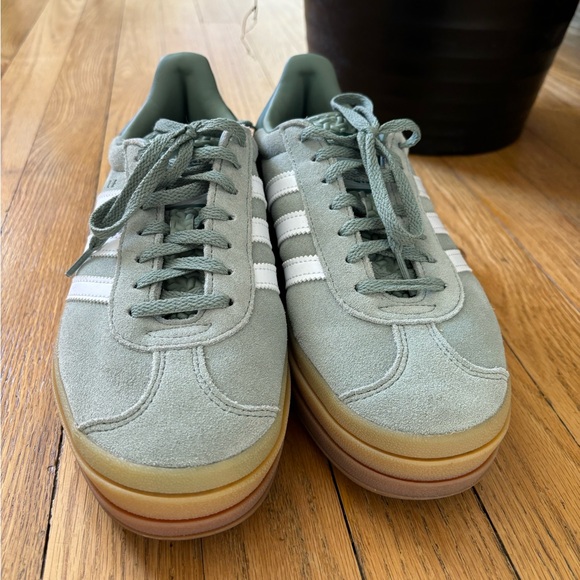 adidas Shoes - Adidas Gazelle